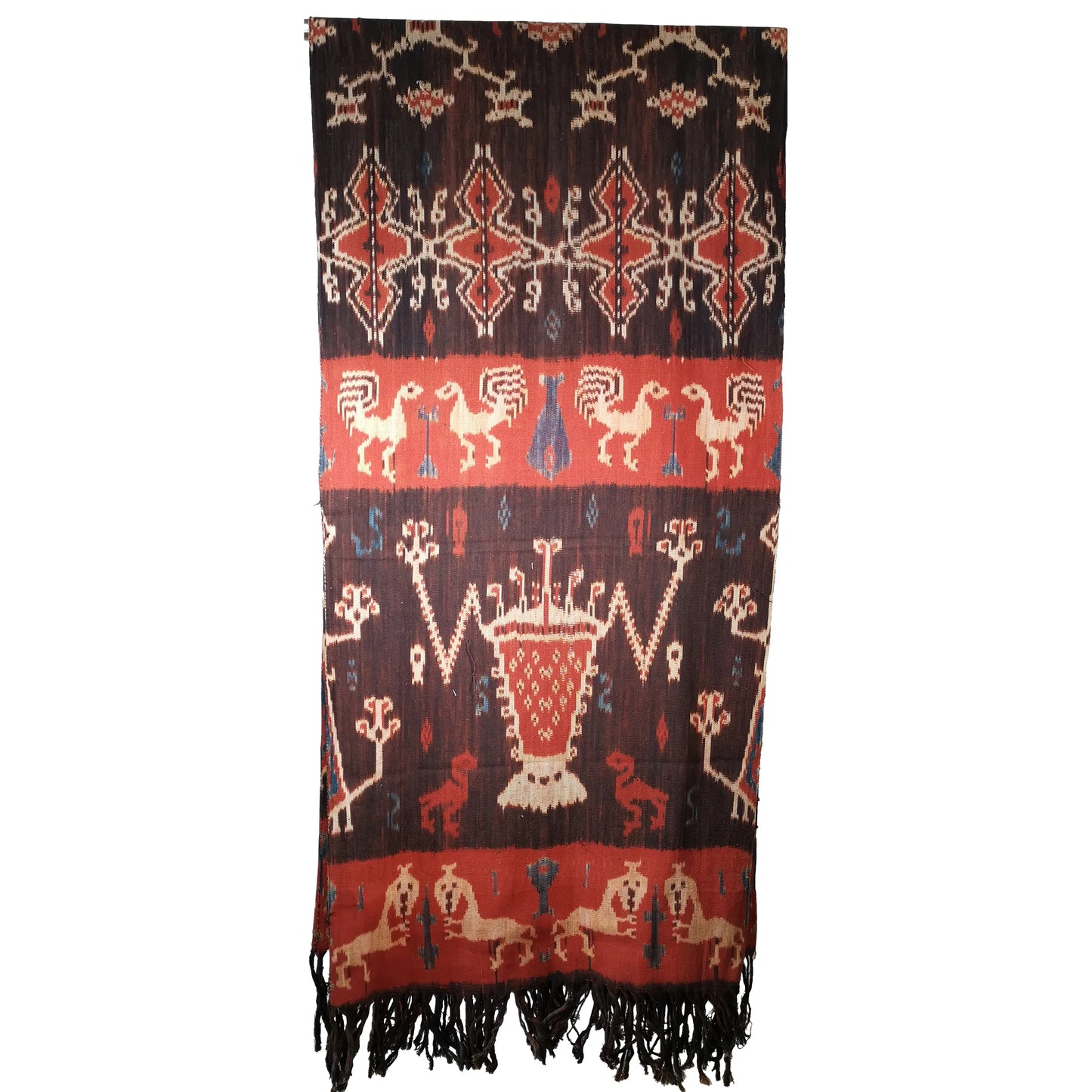 Sumba-Ikat-Textil mit Pferd- und Krebsmotiven