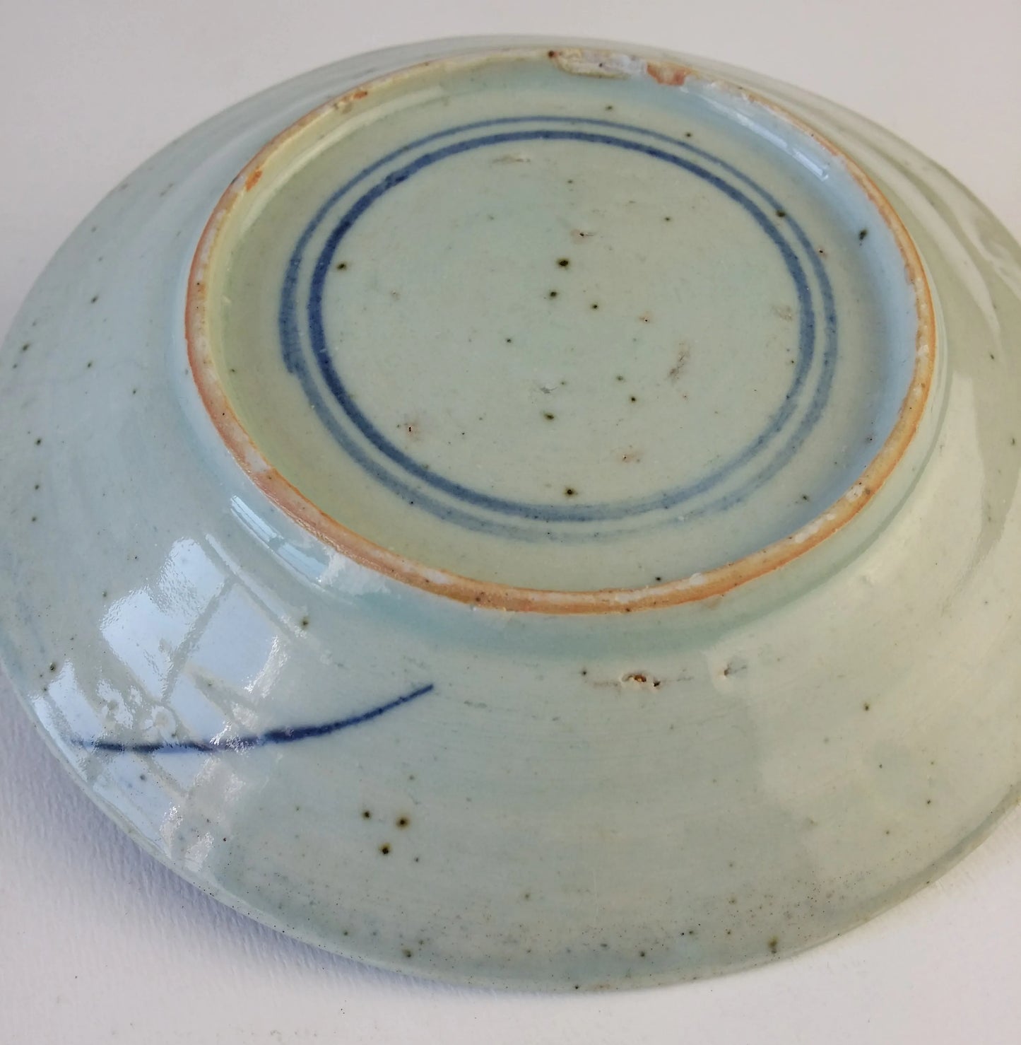 Qing Blau-Weiß-Porzellanschale mit Blumenkorb